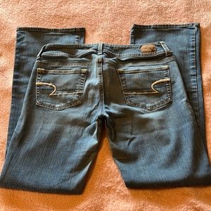 American Eagle jeans! Size 8 short. Kick boot bootcut.